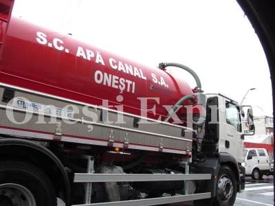 Onestenii platesc ilegal purceii morti din canalizarea orasului Onestenii platesc ilegal purceii morti din canalizarea orasului