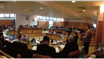 BUGETUL ONESTIULUI: Mai multi bani pentru festivaluri, nimic despre reabilitare termica