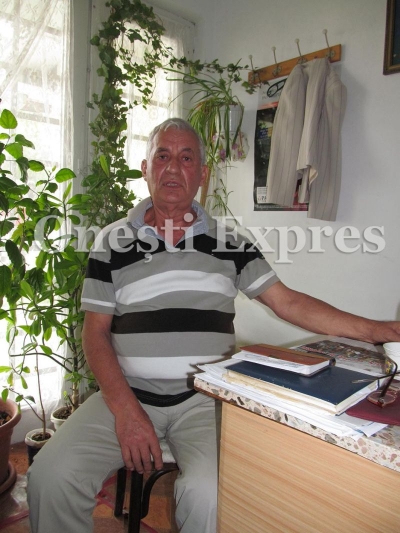 Roman Iorgu, presedintele Asociatiei de proprietary Repcas, se zbate intre saracia pensionarilor si apartamentele parasite Roman Iorgu, presedintele Asociatiei de proprietary Repcas, se zbate intre saracia pensionarilor si apartamentele parasite