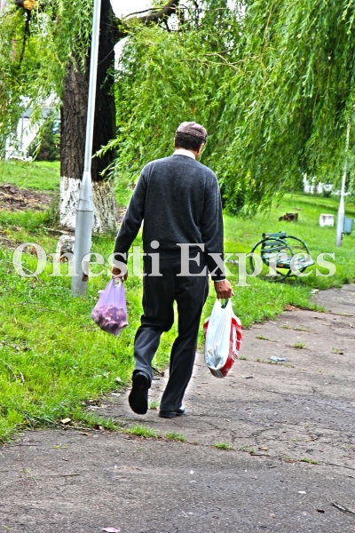 Populatia din mediul rural devine din ce in ce mai saraca