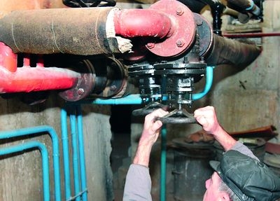 Comisie pentru clarificarea regimul juridic al retelelor de apa – canal