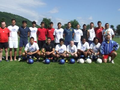 Fotbalisti americani la Onesti