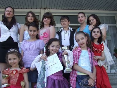 „Vis de stea” la Moinesti