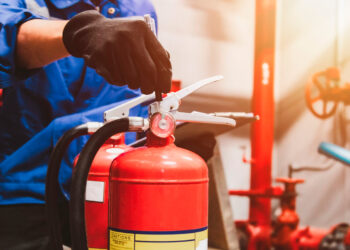 Sisteme stingere incendiu cu apă nebulizată: inovația care protejează clădirile moderne